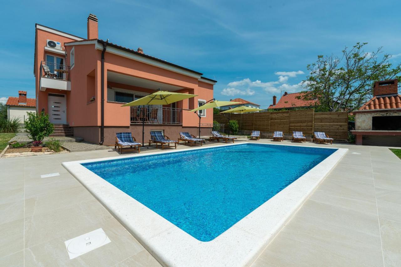 Villa Solis Zadarvillas Luaran gambar