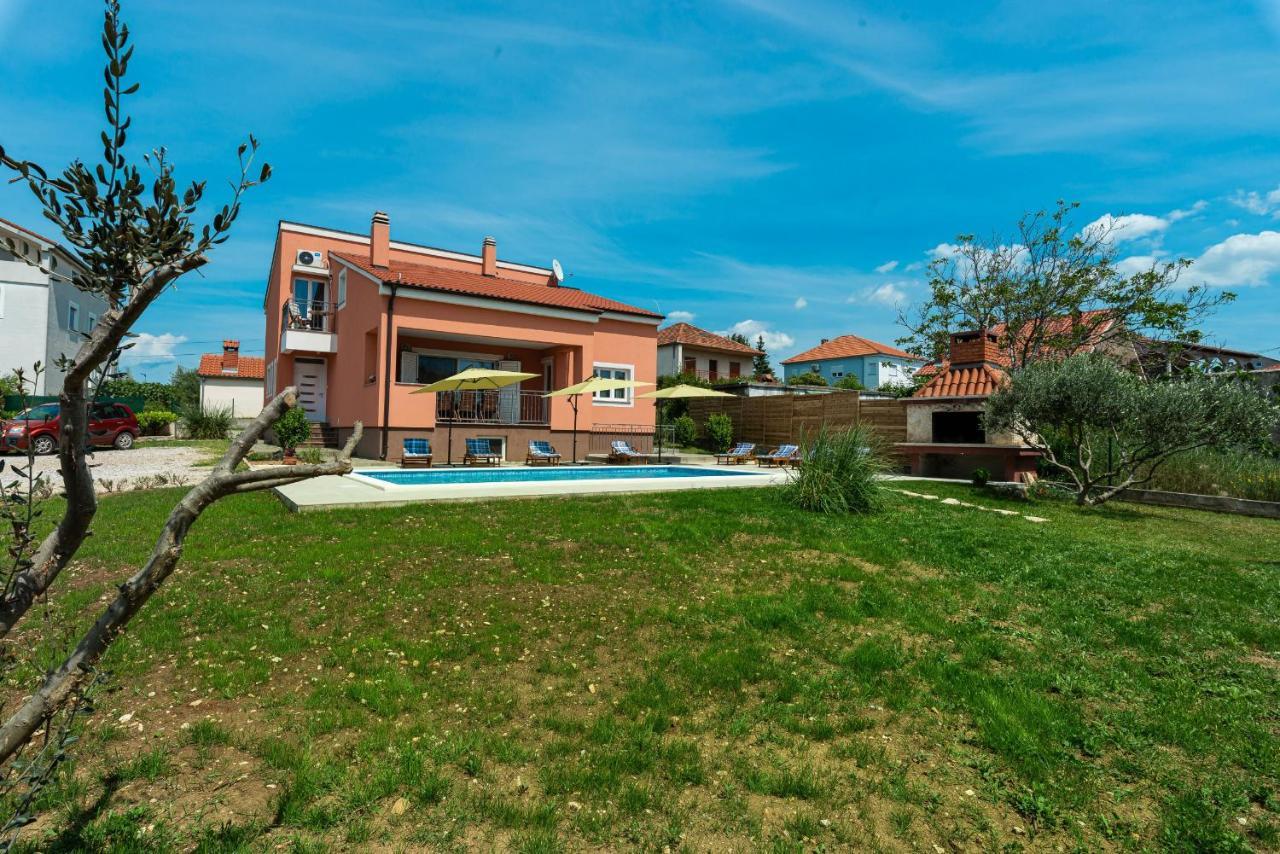 Villa Solis Zadarvillas Luaran gambar