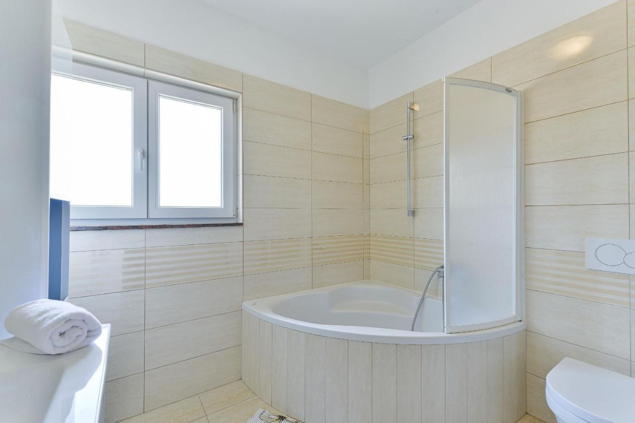 Villa Solis Zadarvillas Luaran gambar