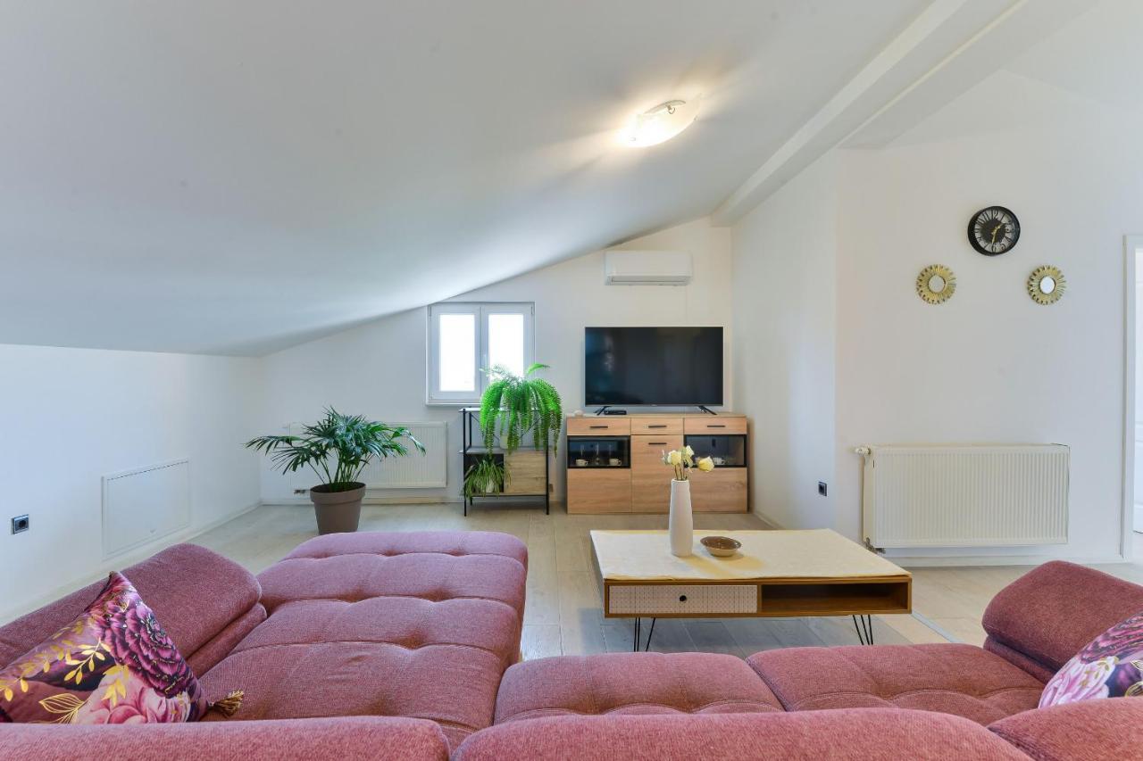 Villa Solis Zadarvillas Luaran gambar