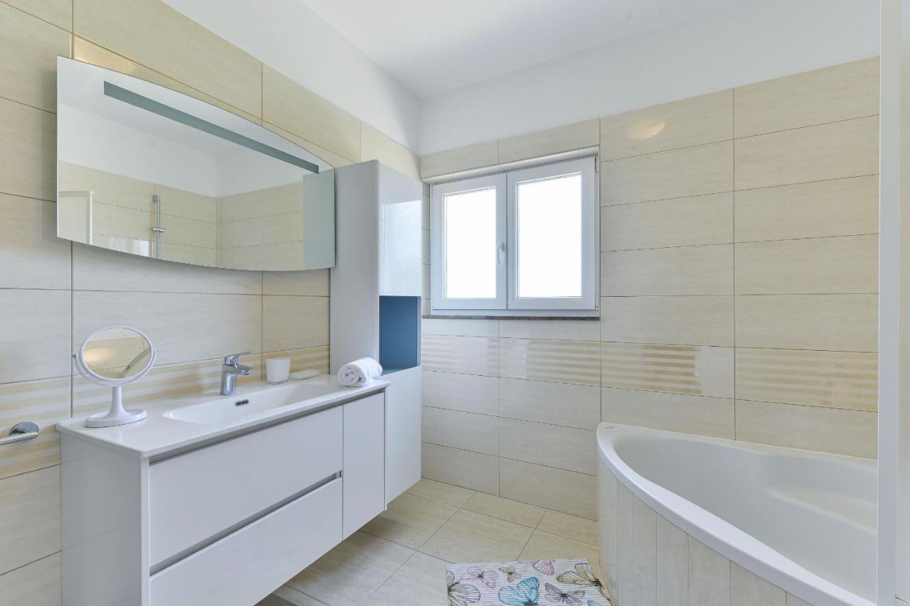 Villa Solis Zadarvillas Luaran gambar