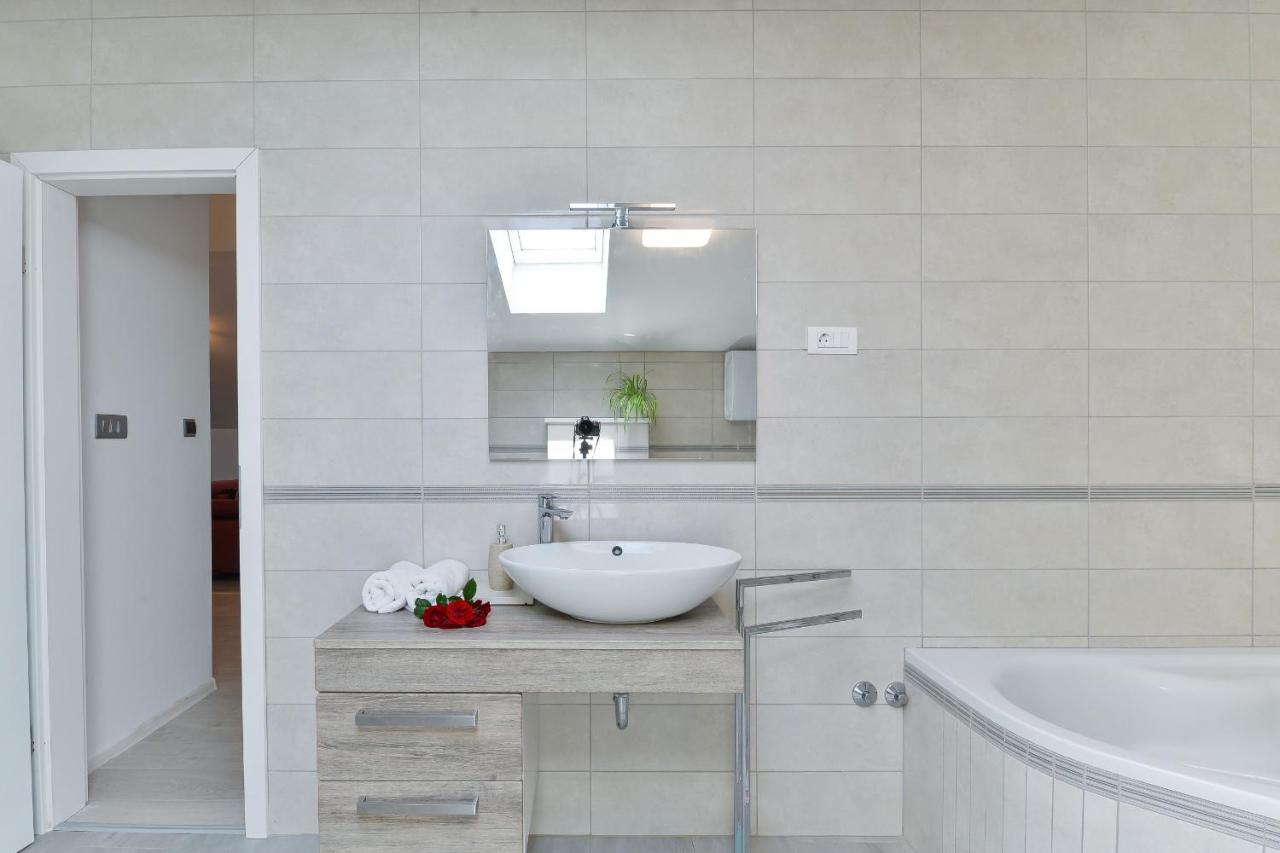 Villa Solis Zadarvillas Luaran gambar